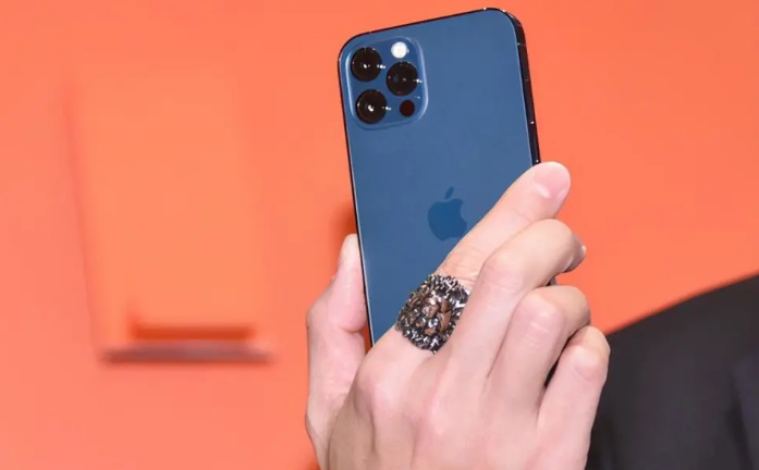 大丰苹果手机维修分享iPhone12系列重启方法教程 